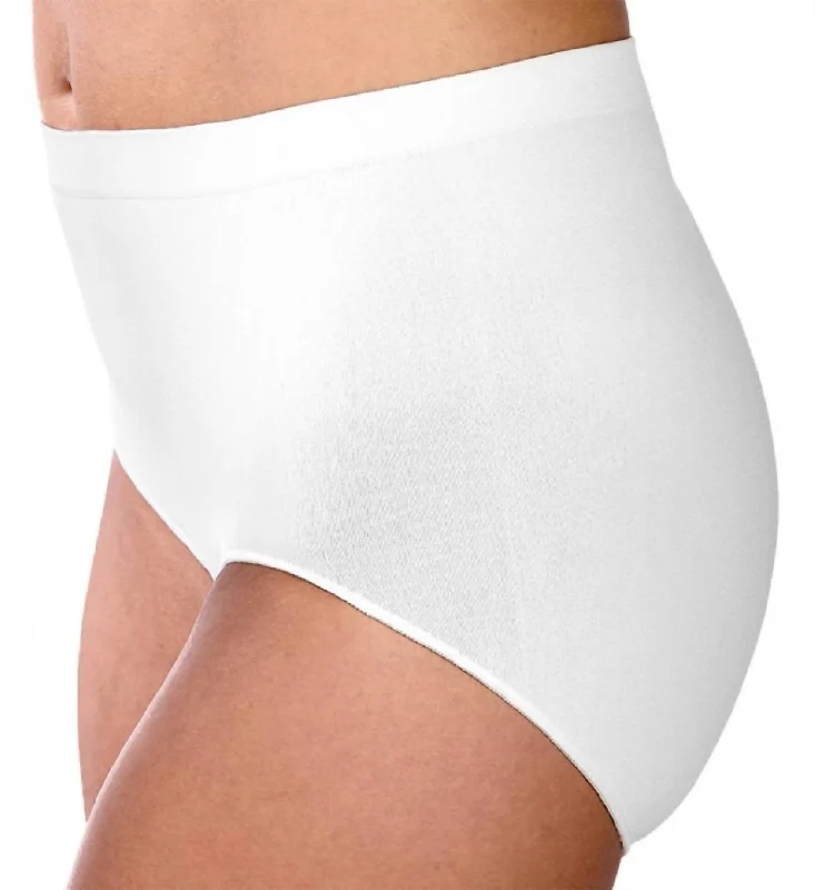 cotton women briefs for maximum absorbencySeamless Brief In White