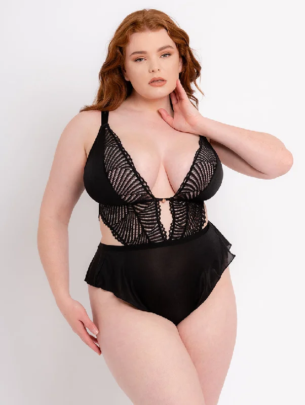 white women lingerie for purityScantilly by Curvy Kate After Hours Teddy