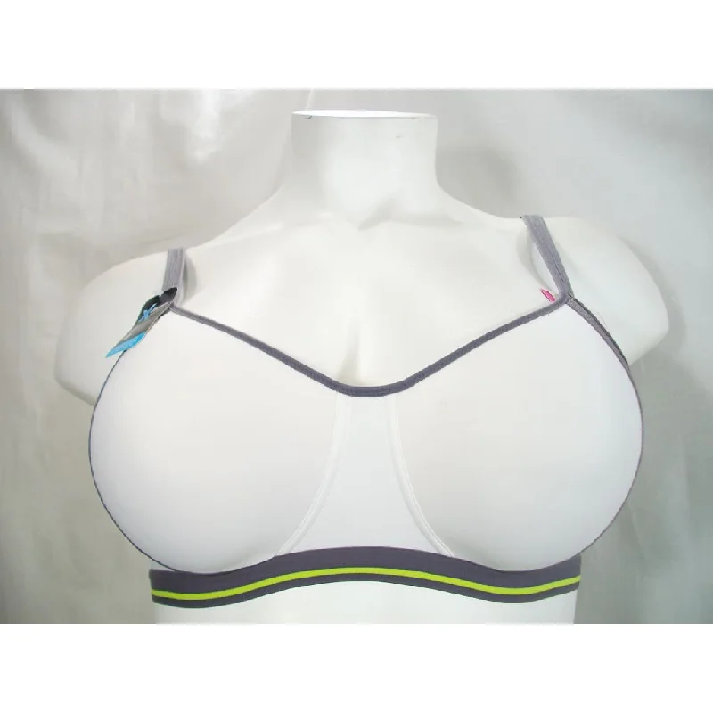 water - resistant women sport bra for water sportsHanes G507 HCX3 HBG7 X-Temp Foam Wireless Wire Free Sports Bra MEDIUM White NWT