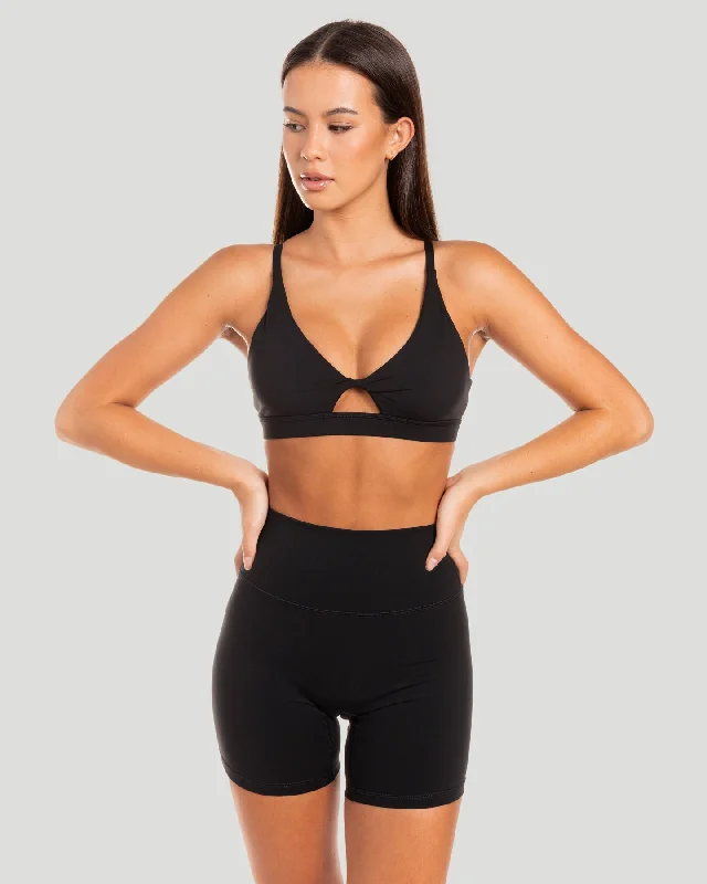 petite women sport bra with proper fitMicro Twist Bra - Black